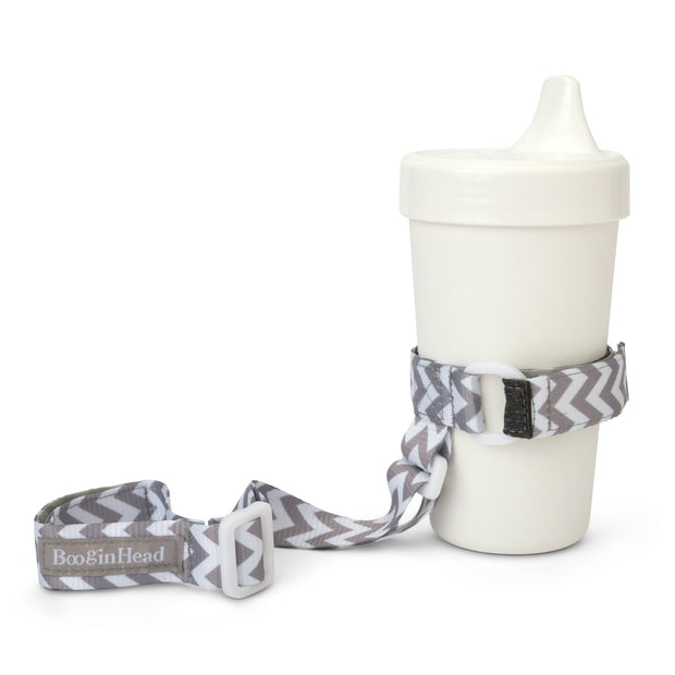 BooginHead SippiGrip in Gray Chevron keeps sippy cup or baby bottle from falling on the ground getting dirty or lost. Keeps baby items off the ground and clean. Gray and white modern design